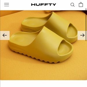 NWT Huffty Classics marshmallow shoes